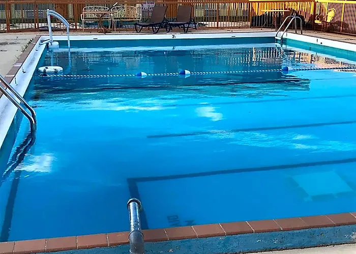 Motel Days By Wyndham Salem, Il 2*